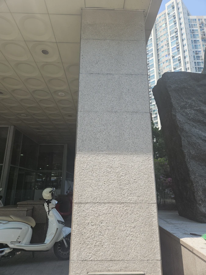 수원 대리석실리콘제거 대리석 벽면 자국 제거 시공 후