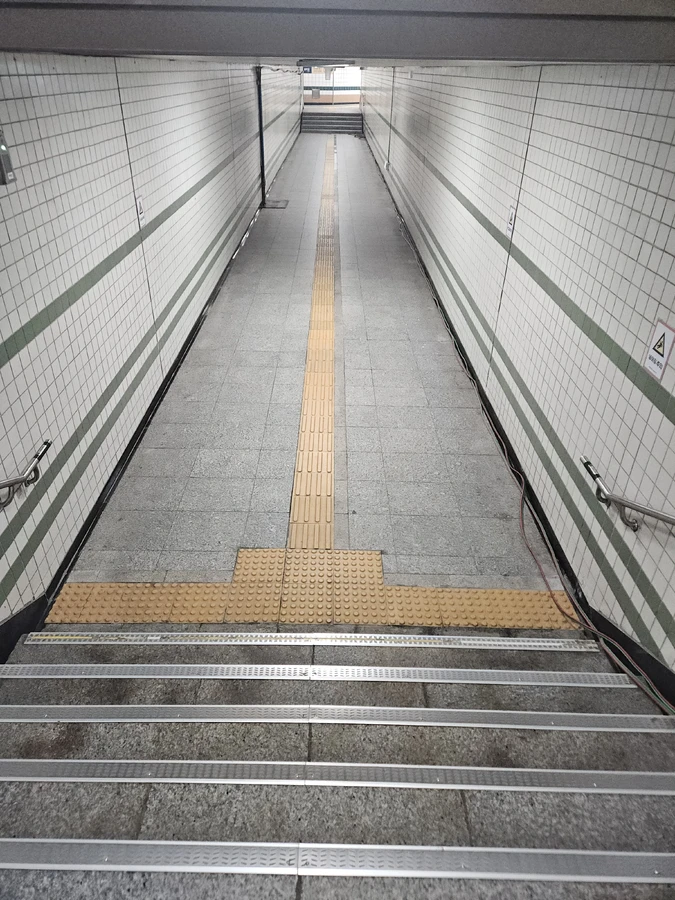 대리석실리콘제거 시공 사진